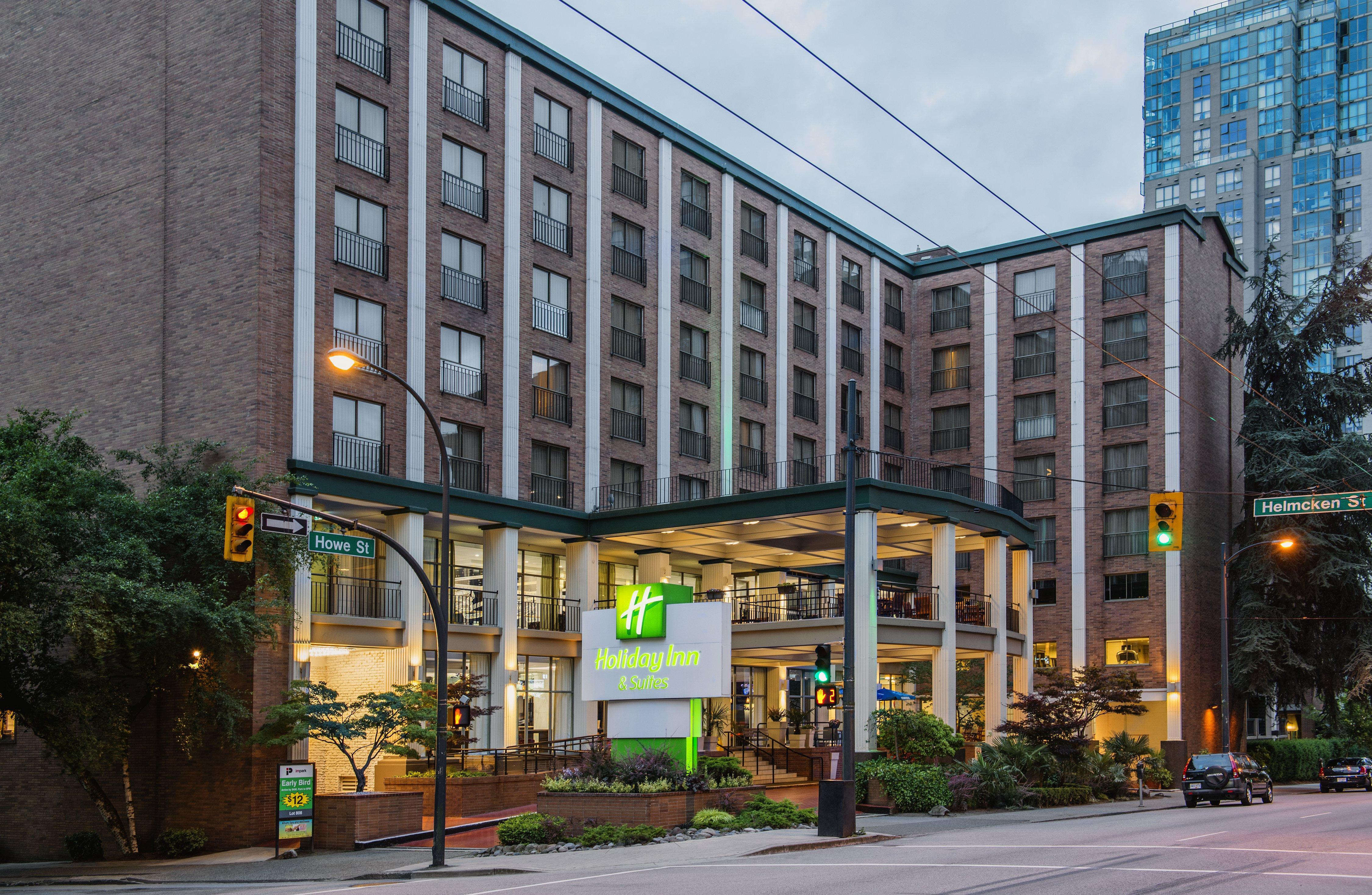 Holiday Inn & Suites Vancouver Downtown, An Ihg Hotel Exterior photo